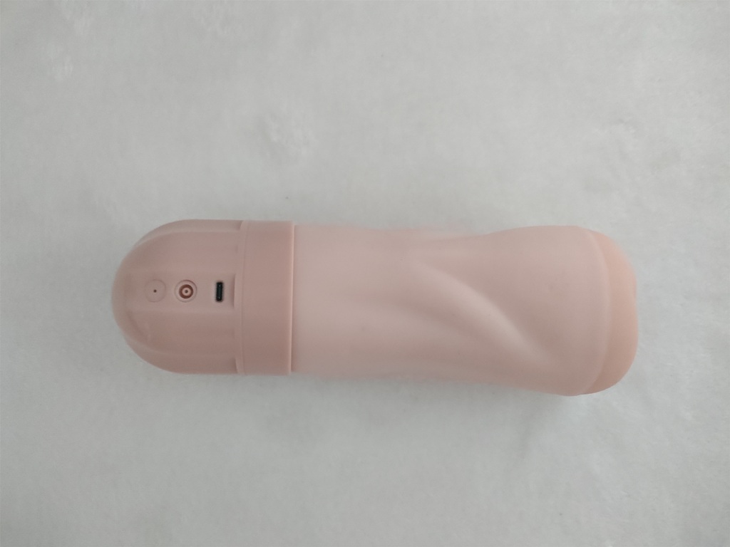 YUU吸吸酱电动飞机杯测评 – 自带吮吸功能的名器插图4