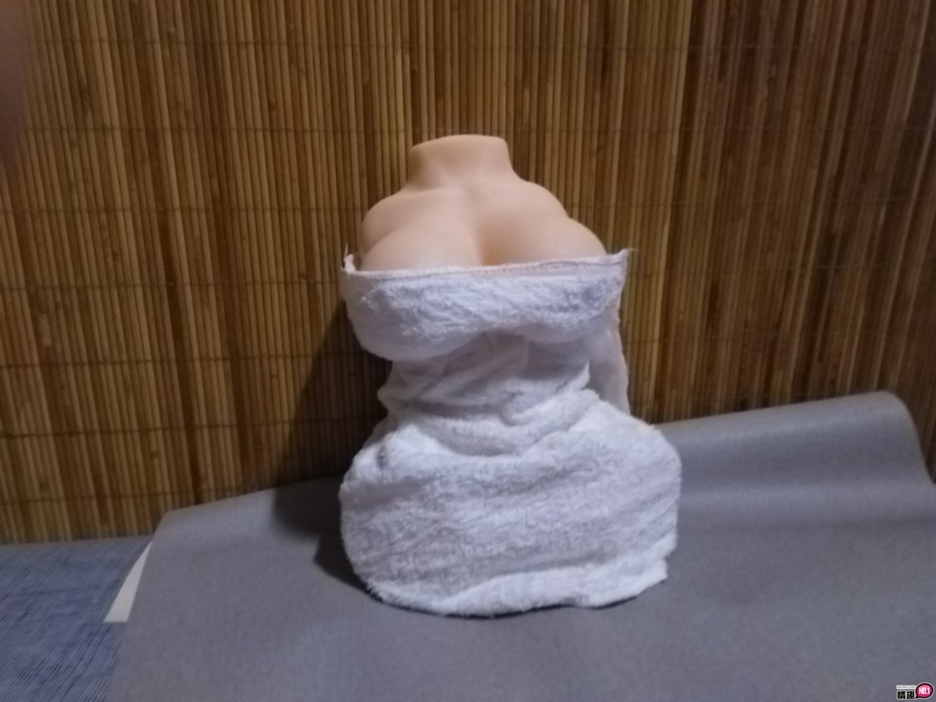 爆乳女王半身屁股性爱娃娃一次满足你三种逼真玩法插图6 爆乳女王半身屁股性爱娃娃一次满足你三种逼真玩法插图6