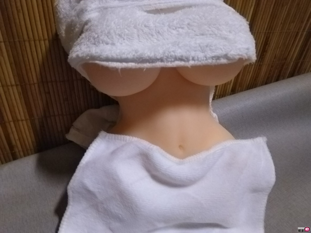 爆乳女王半身屁股性爱娃娃一次满足你三种逼真玩法插图9 爆乳女王半身屁股性爱娃娃一次满足你三种逼真玩法插图9