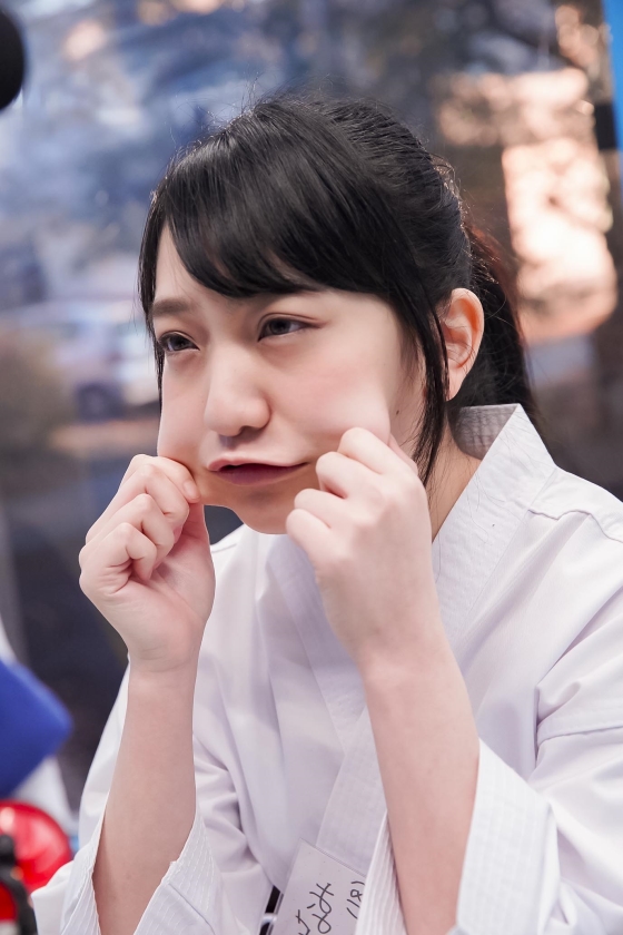 觉醒型素材肉厚极致处女-不只高潮强烈身体还抖个不停!插图9