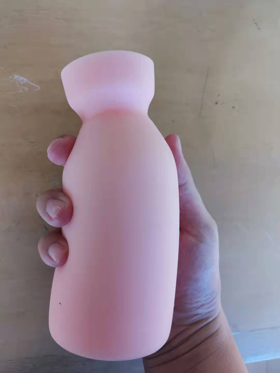 杯多多小萌瓶飞机杯评测 – 强力吮吸，床头神器插图5