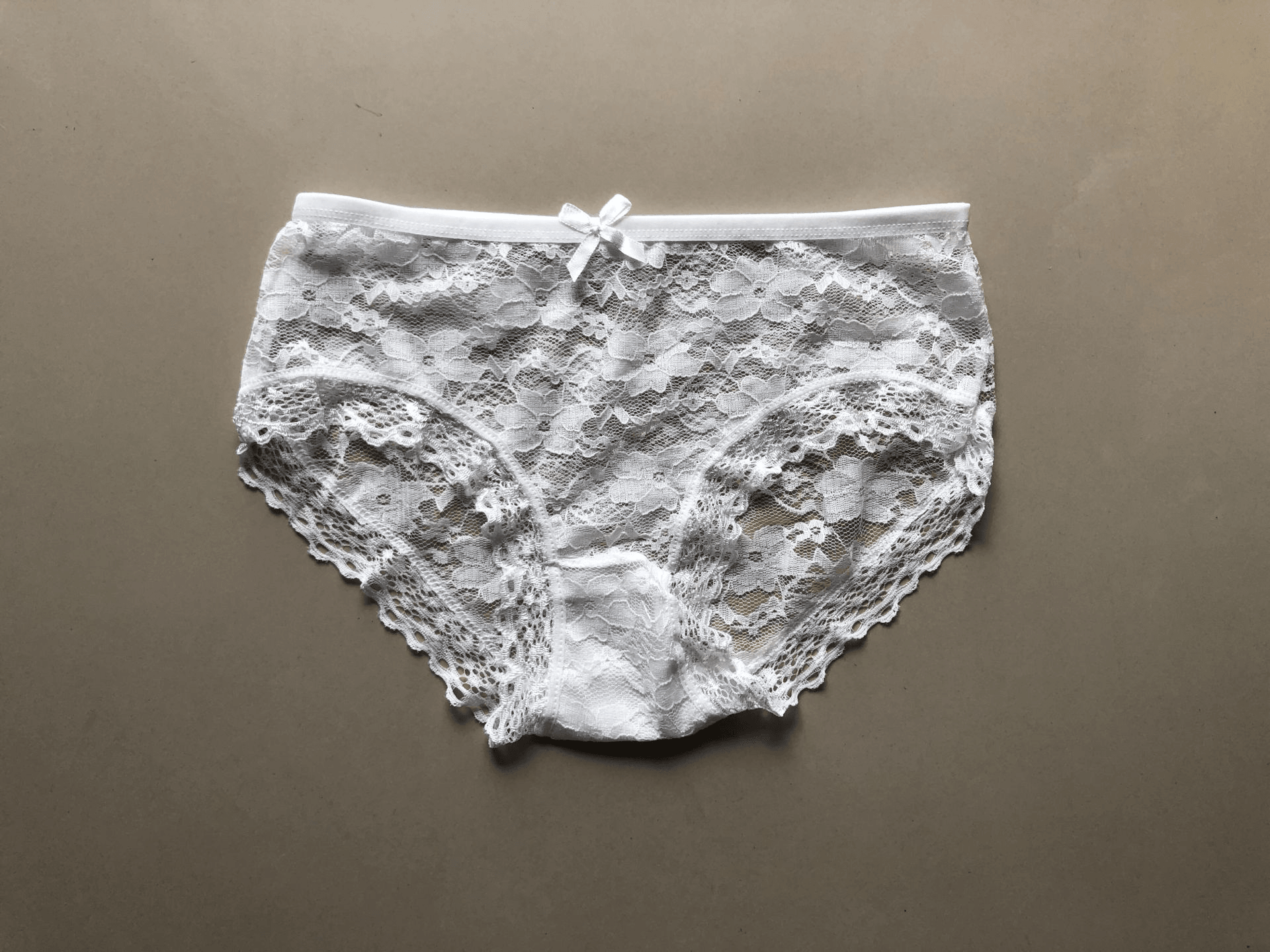 YUU柔臀似水倒模名器评测 – 果冻材质的臀插图11