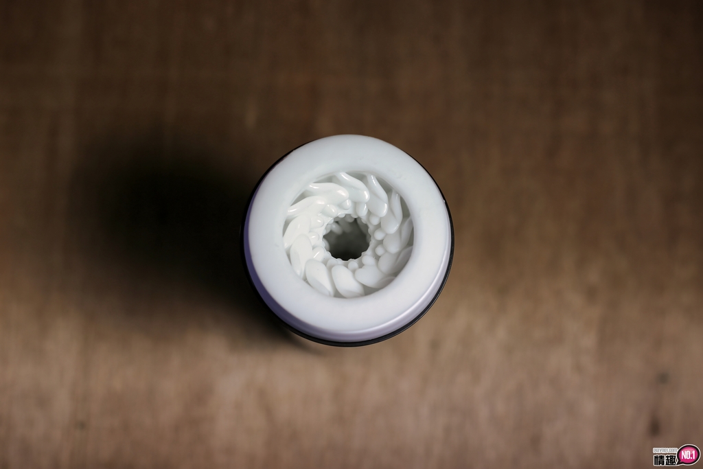 旋转的奥义!GENERATOR自家发电手动旋转自慰杯_龙捲风插图7