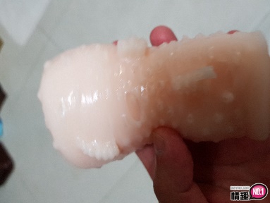 理想的女朋友不断的摩擦着龟头及龟头缝!阿嘶~插图8