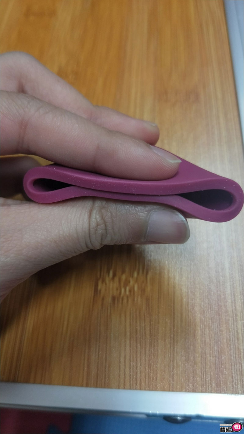 乳头&小妹妹「吸」起来。日本A-1阴户吸吮挑逗爱抚小魔杖SU;插图15