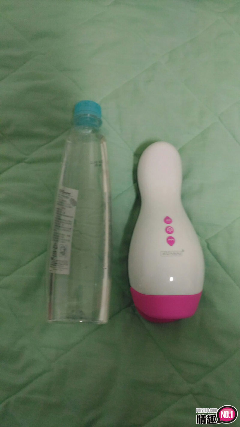 快来嚐嚐我的棒子-梦娜口交训练飞机杯插图9