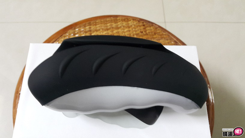 冲刺前热鸡鸡的工具!!INS最终幻想6脉冲5段变频智能震动自慰飞机杯;插图2 冲刺前热鸡鸡的工具!!INS最终幻想6脉冲5段变频智能震动自慰飞机杯;插图2