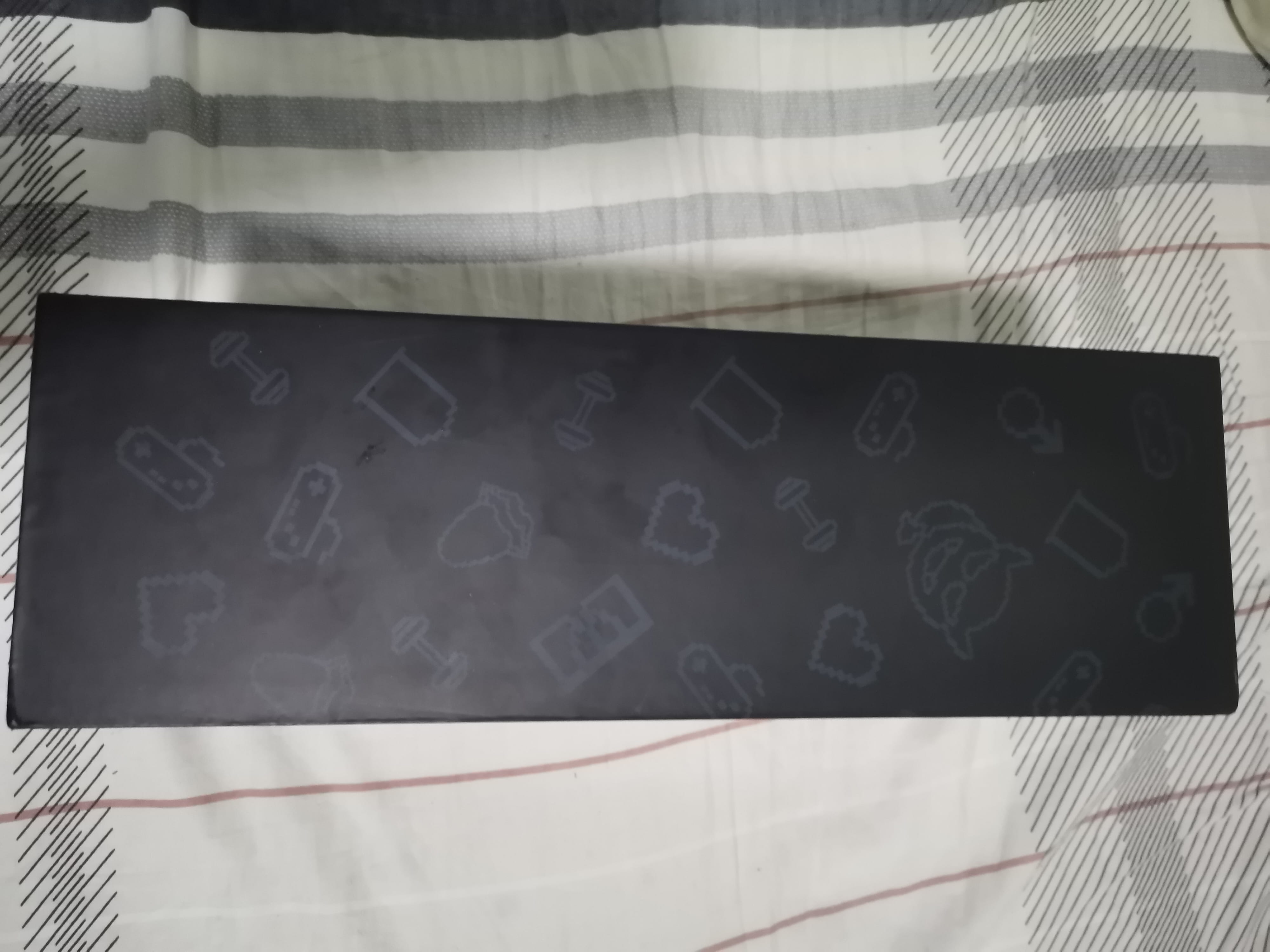 YUU小恶魔电动飞机杯评测 – 卡通风和科技感十足的舒爽电动体验插图4