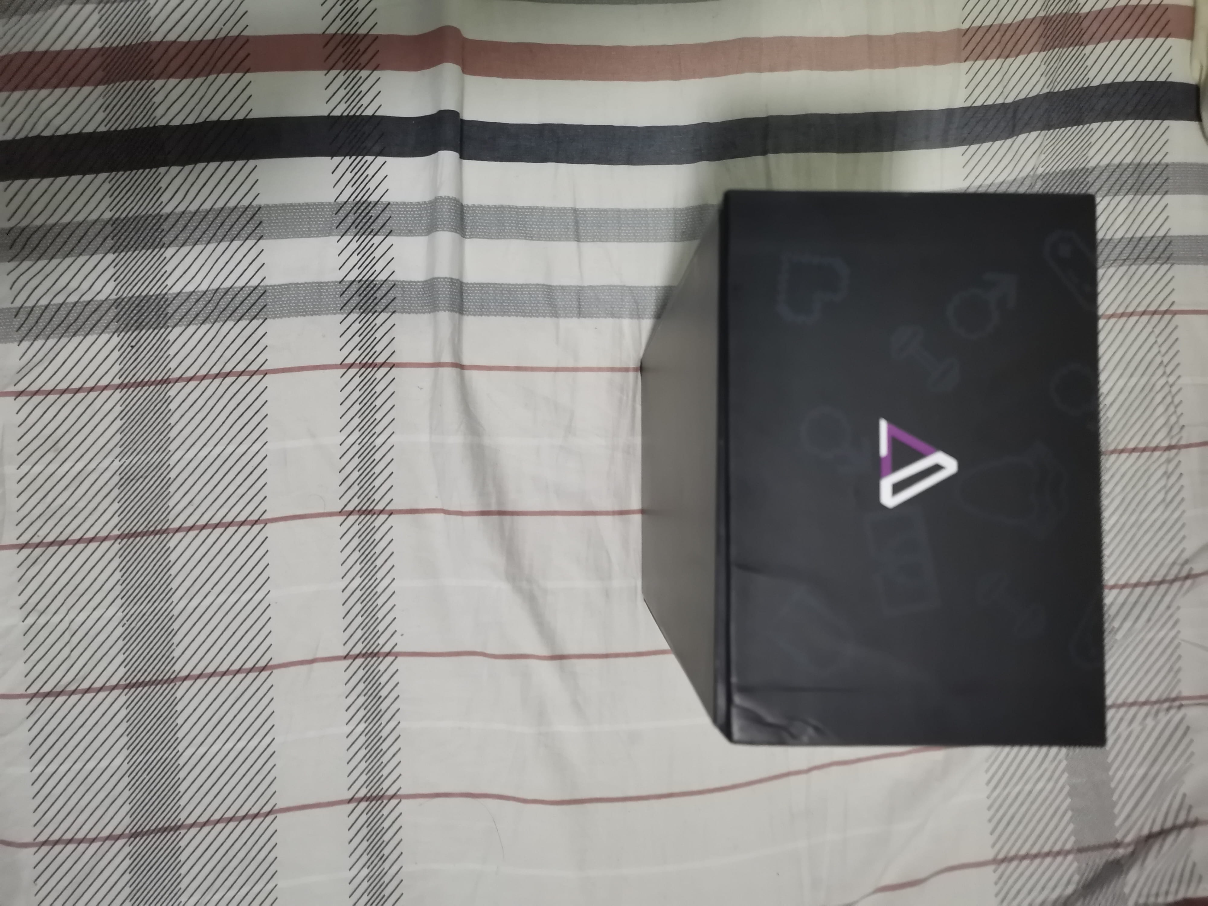 YUU小恶魔电动飞机杯评测 – 卡通风和科技感十足的舒爽电动体验插图5