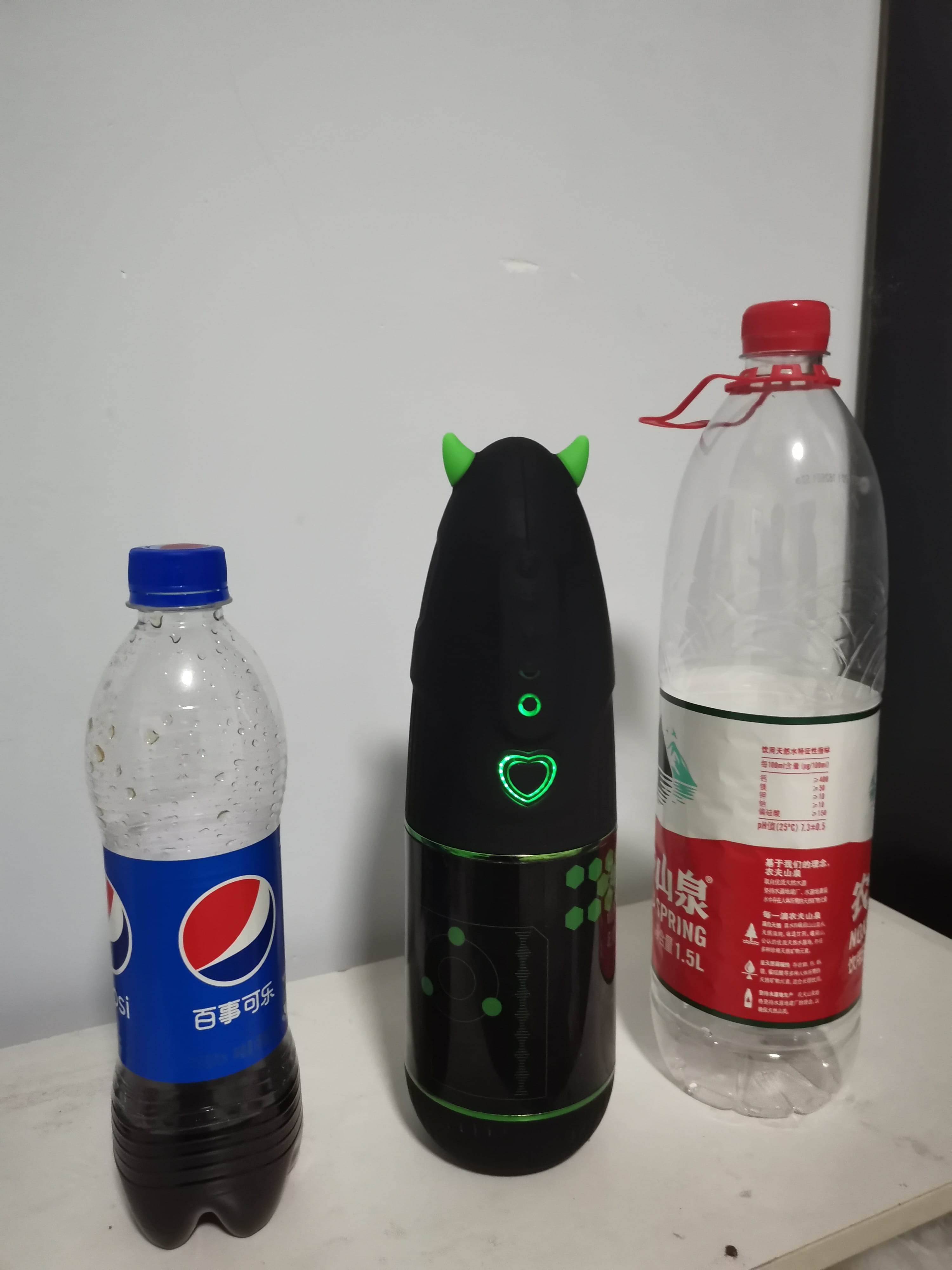 YUU小恶魔电动飞机杯评测 – 卡通风和科技感十足的舒爽电动体验插图7