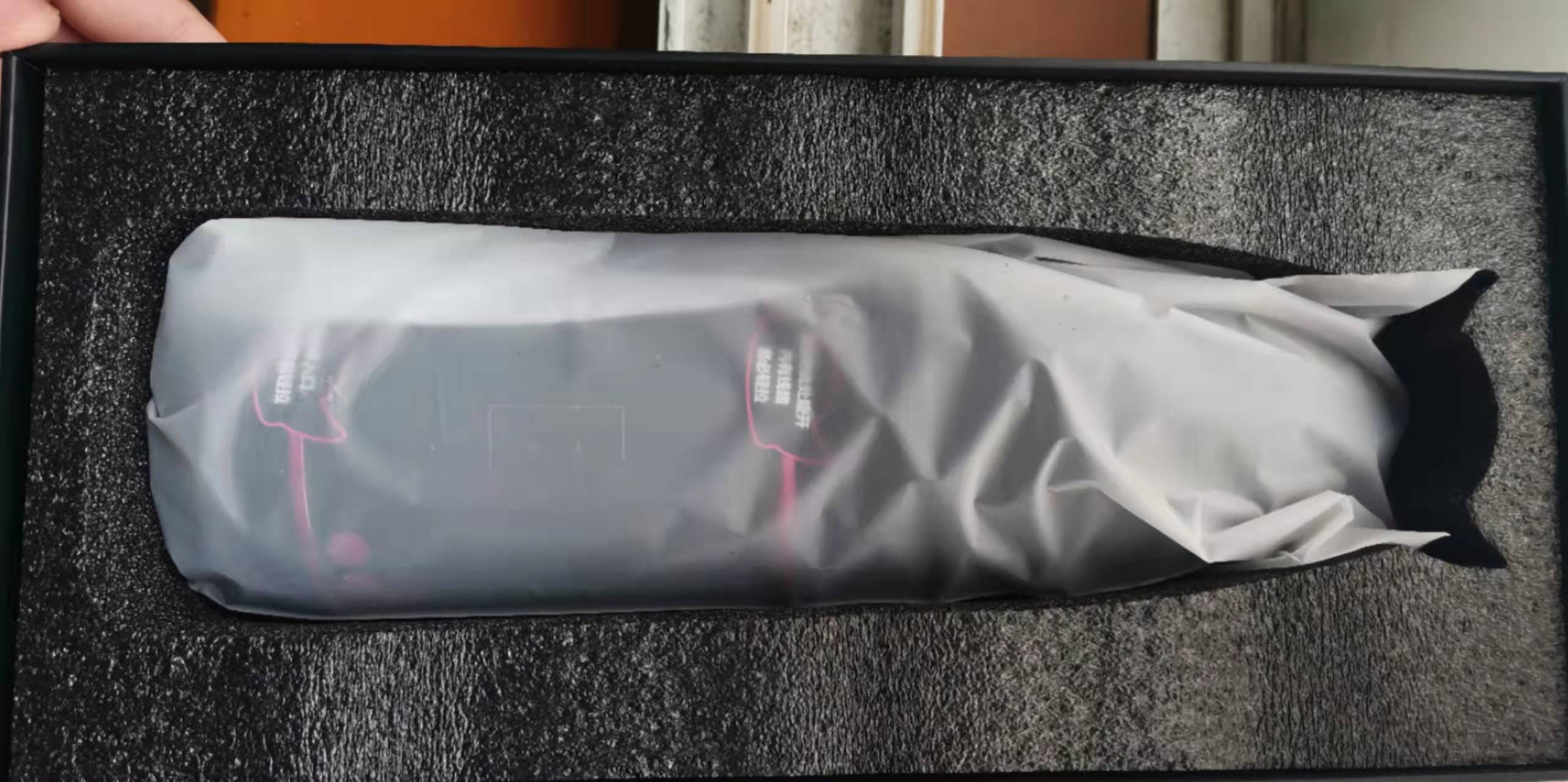 YUU小恶魔电动飞机杯 – 一次赛博朋克的体验插图4