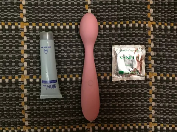 强悍点式震动,SVAKOM让激情更上一层楼插图1 强悍点式震动,SVAKOM让激情更上一层楼插图1