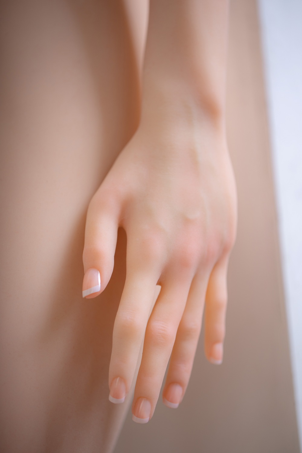 彼之良2仿生人偶.0系列铃兰实体娃娃评测插图5