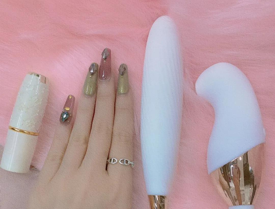 诱桃失控AI炮机吮吸按摩器测评插图4